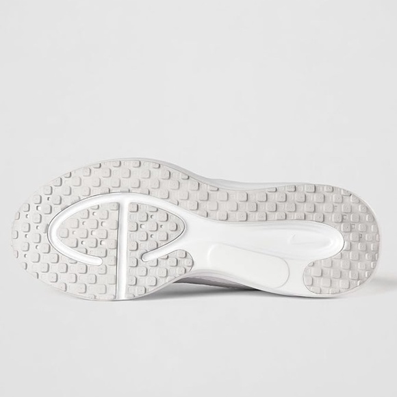 Nike Women's Running Shoes - Picture 3 of 5